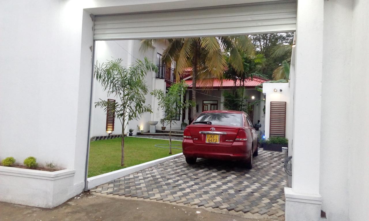 Ibis Apartamento Udawalawe Exterior foto